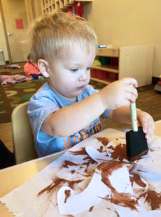 210 Toddlers Making Gingerbread People Paint And Cinnamon