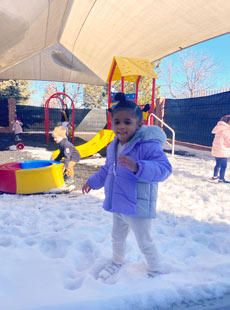 27 Outdoor Playtime Snow Web