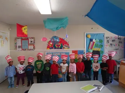 3 Cat And Hat