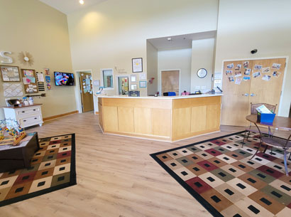 109 Lobby Reception Desk Web