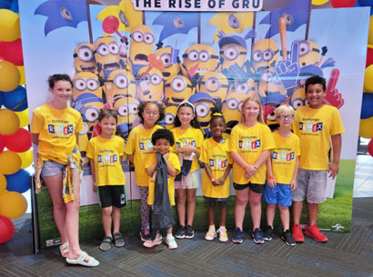 69 Summer Camp Field Trip Minion Movie Web