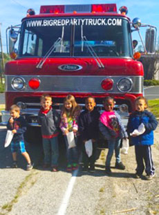 02 Firetruck Fire Safety Day