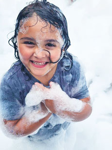 69 Foamtastic Summer Camp Water Play 3 Web