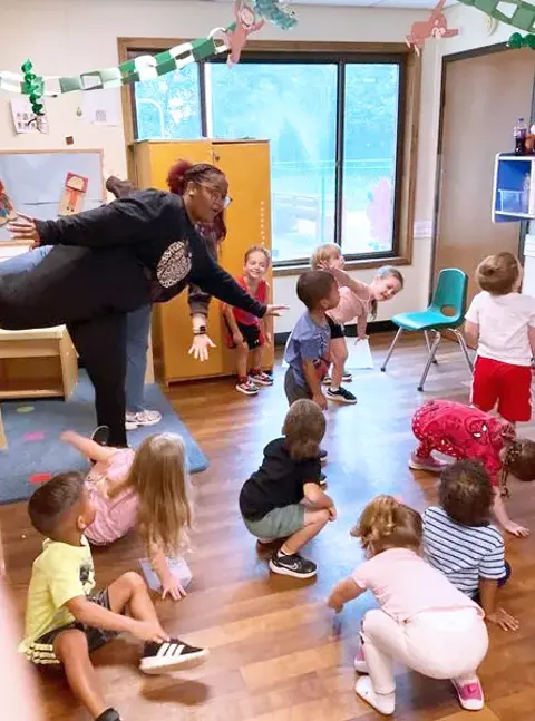 15 Kid Yoga At Daycare
