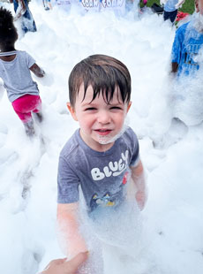 69 Foamtastic Summer Camp Water Play 6 Web