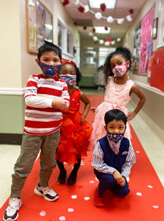 63 Valentines Day Parade Kiddos Web